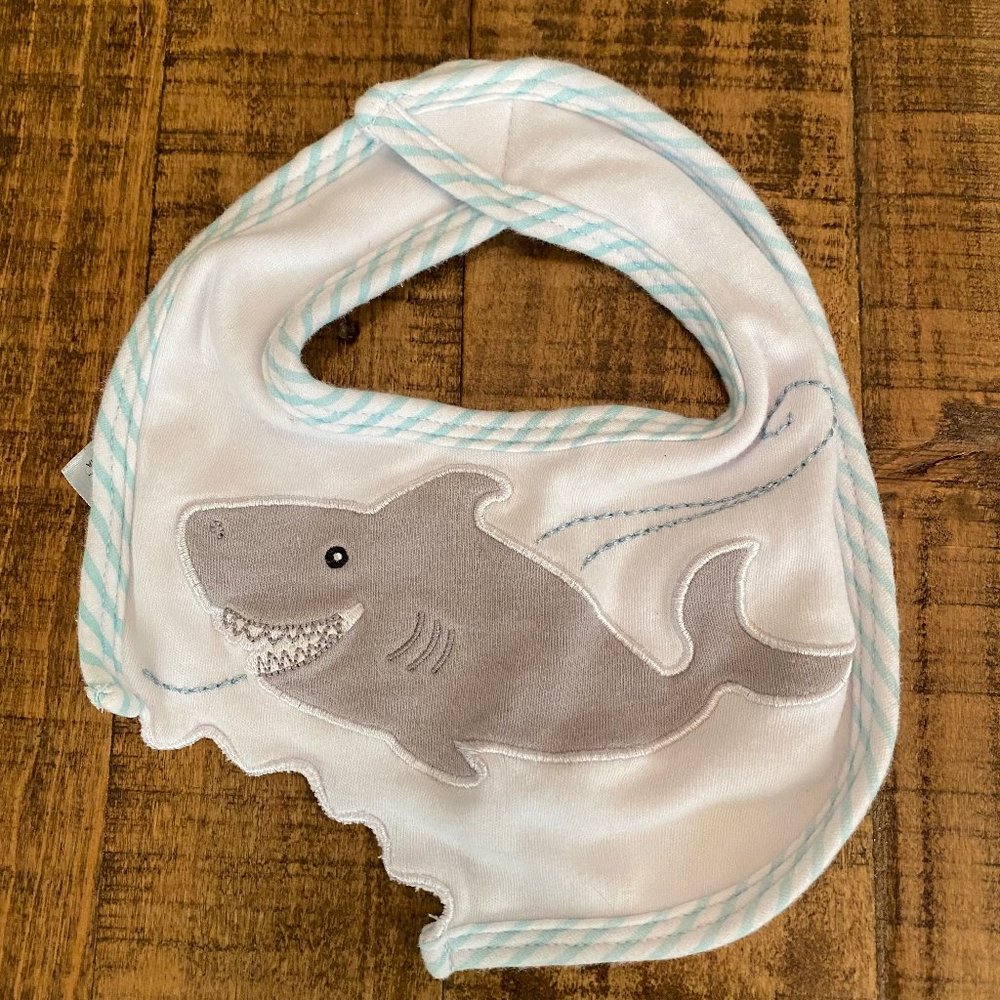 Baby Aspen Sharkbite Bib Size 0-9 Months